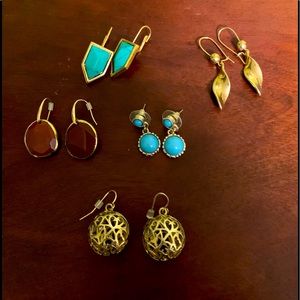 🌻 3 for 24 Group of Gold Tone Earrings